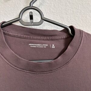 ABERCROMBIE TSHIRT